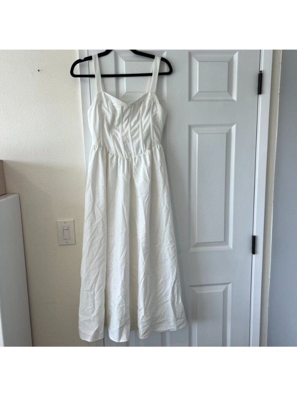 ASTR The Label Structured Cotton Blend White Midi Dress Size Small NWOT